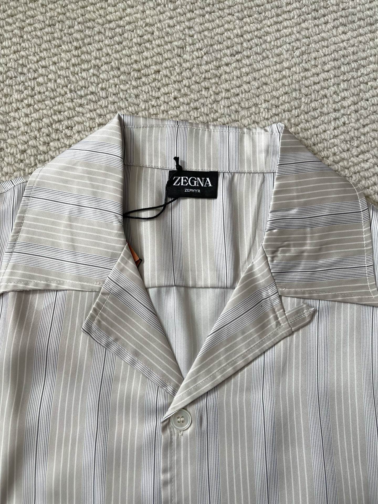 Zegna 灰调竖条纹古巴领真丝长袖衬衫