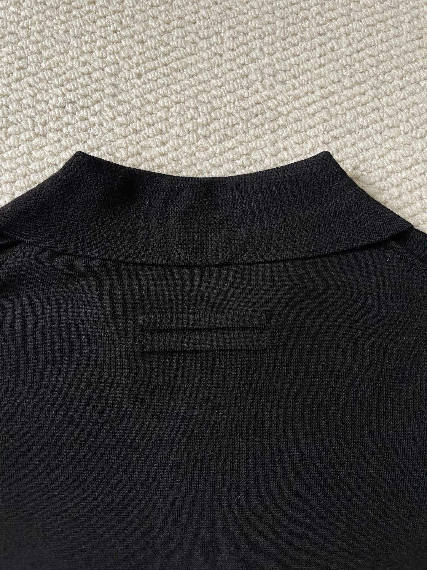 ZEGNA 超细羊毛休闲V领短袖针织Polo衫