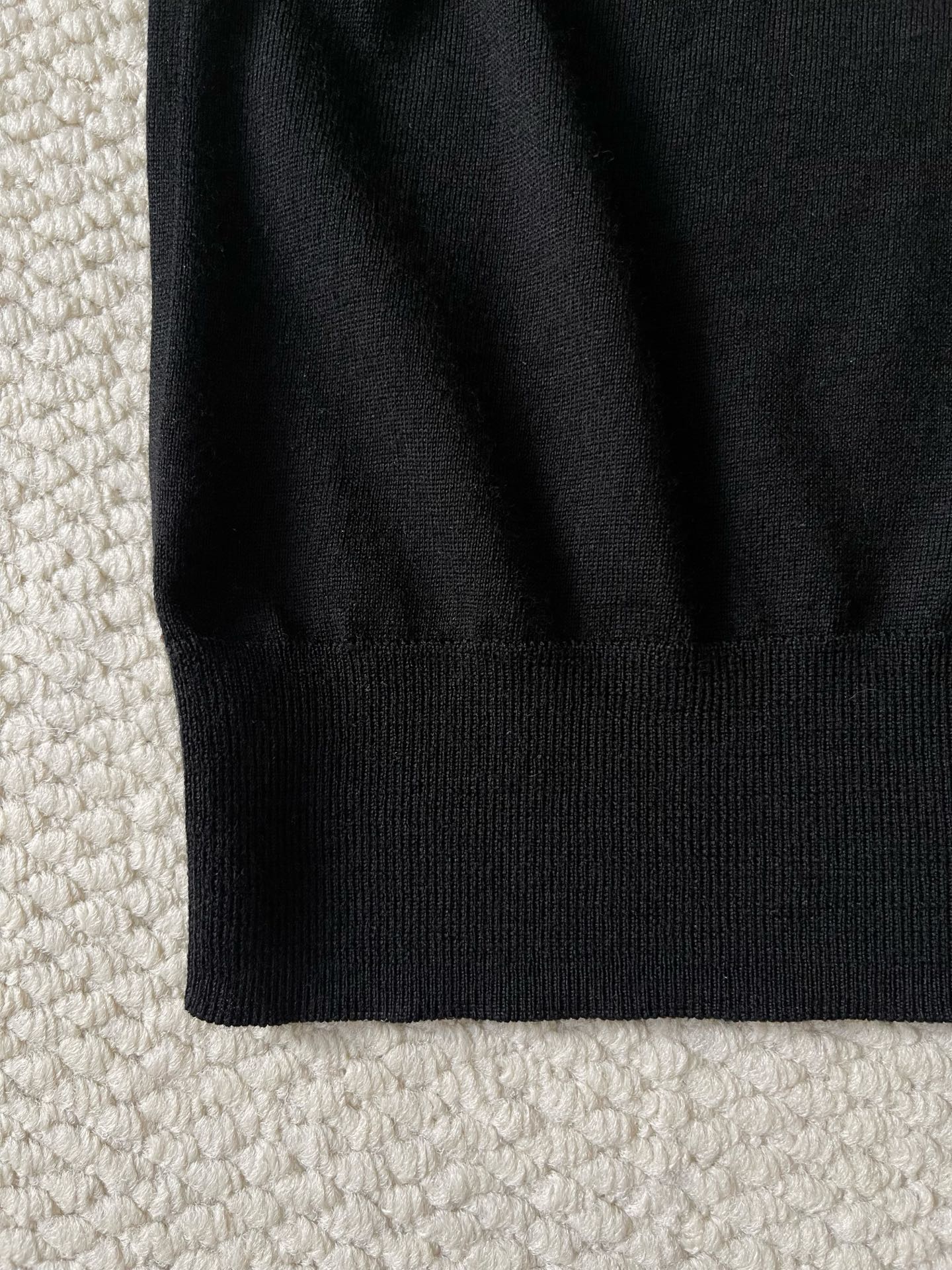  ZEGNA 超细羊毛休闲V领短袖针织Polo衫