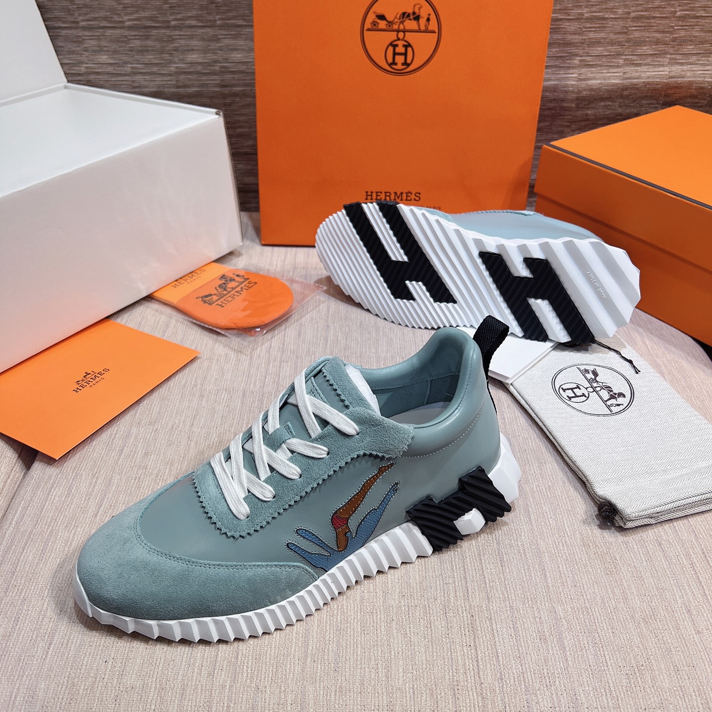 760