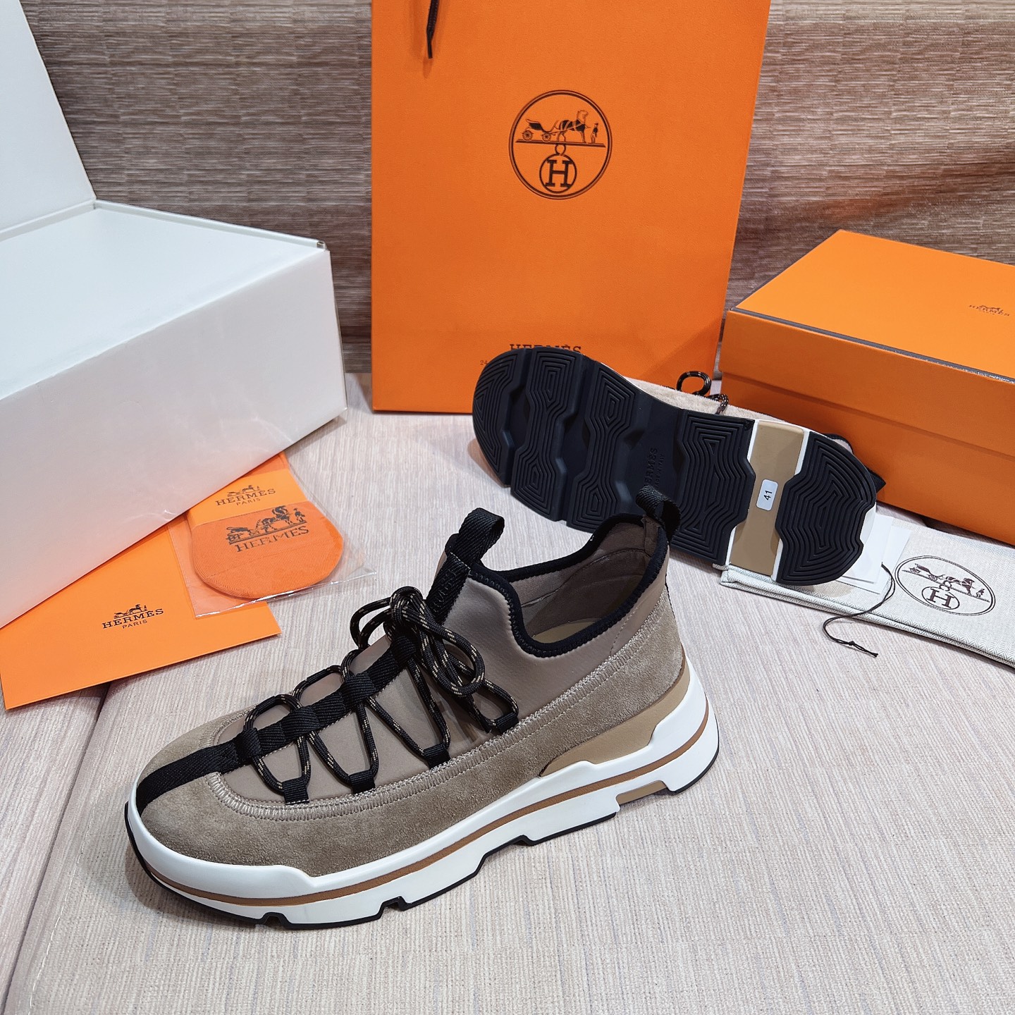 760